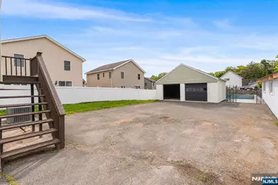 11 Dunkerly Street, Totowa, NJ 07512 - Photo 35