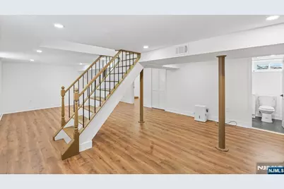11 Dunkerly Street, Totowa, NJ 07512 - Photo 31