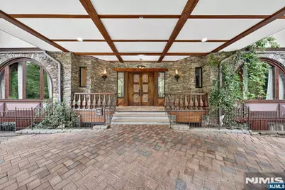 296 Durie Avenue, Closter, NJ 07624 - Photo 7