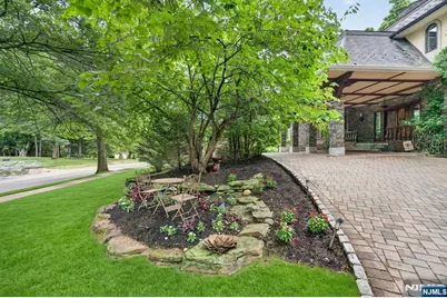 296 Durie Avenue, Closter, NJ 07624 - Photo 5