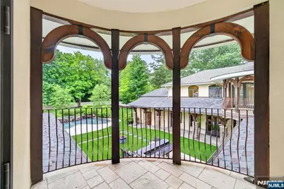 296 Durie Avenue, Closter, NJ 07624 - Photo 33