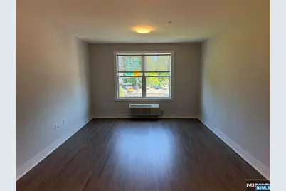 1685 Bergen Boulevard 503 #503, Fort Lee, NJ 07024 - Photo 3