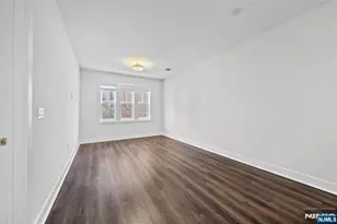 313 Woodland Pl 104, Leonia, NJ 07605 - Photo 9