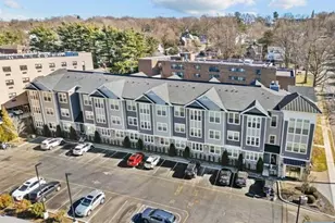 313 Woodland Pl 104, Leonia, NJ 07605 - Photo 1