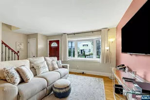 23 William St, Saddle Brook Township, NJ 07663 - Photo 5