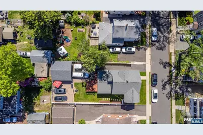 690 Garden Street, Maywood, NJ 07607 - Photo 47