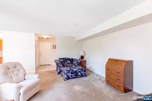 81 Park Edge 2K, Berkeley Heights Township, NJ 07922 - Photo 9