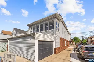 59 Locust Ave 2R, Wallington, NJ 07057 - Photo 1