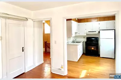 264 4th Street, Palisades Park, NJ 07650 - Photo 5