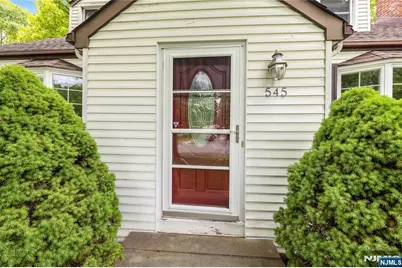 545 Jemco Place, Ridgewood, NJ 07450 - Photo 5