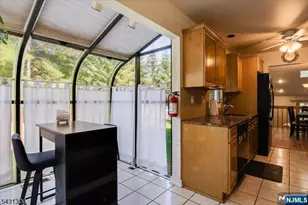 26 Little Falls Road 12, Cedar Grove, NJ 07009 - Photo 5
