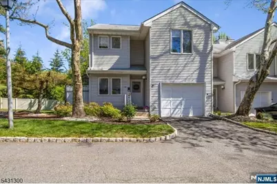 26 Little Falls Road 12 #12, Cedar Grove, NJ 07009 - Photo 3
