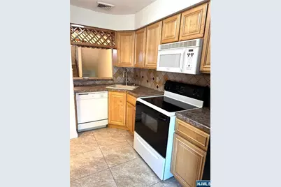 1065 Treetops 65B #65B, Wharton, NJ 07885 - Photo 27