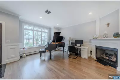 446 Elizabeth Street, Fort Lee, NJ 07024 - Photo 3