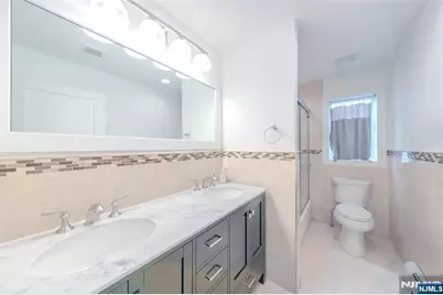 446 Elizabeth Street, Fort Lee, NJ 07024 - Photo 23