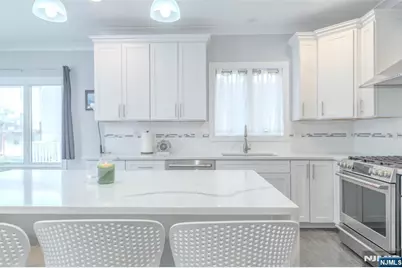 446 Elizabeth Street, Fort Lee, NJ 07024 - Photo 7