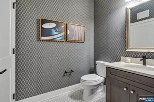 137 Aspen Dr, Cedar Grove, NJ 07009 - Photo 15