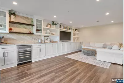 137 Aspen Drive, Cedar Grove, NJ 07009 - Photo 27
