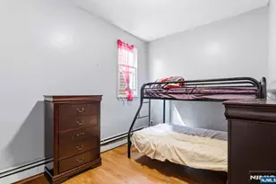 161 Seaview Ave, Jersey City, NJ 07305 - Photo 17