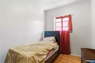 161 Seaview Ave, Jersey City, NJ 07305 - Photo 13