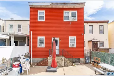 161 Seaview Avenue, Jersey City, NJ 07305 - Photo 27