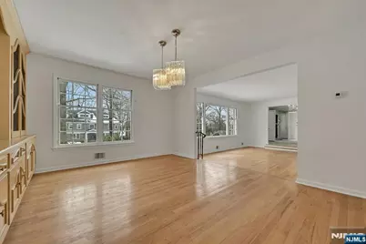 229 Allison Court, Englewood, NJ 07631 - Photo 7