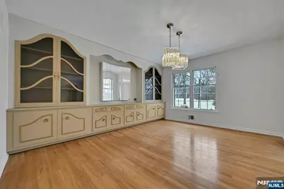 229 Allison Court, Englewood, NJ 07631 - Photo 7
