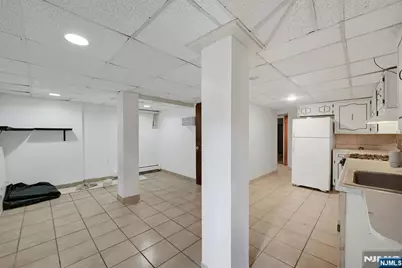 225 Palmer Street, Elizabeth, NJ 07202 - Photo 25
