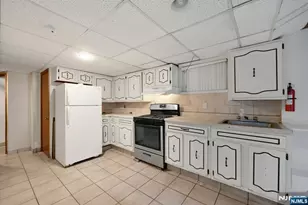 225 Palmer St, Elizabeth, NJ 07202 - Photo 23