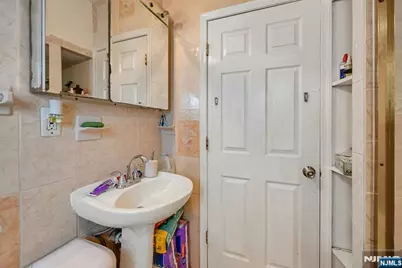 225 Palmer Street, Elizabeth, NJ 07202 - Photo 17