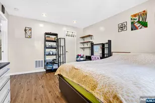 502 Livingston Ct N502, Edgewater, NJ 07020 - Photo 13