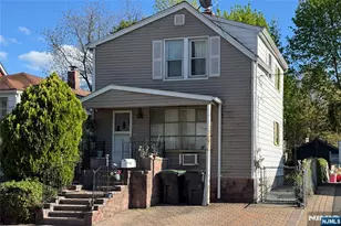 32 Phelps Ave, Bergenfield, NJ 07621 - Photo 1