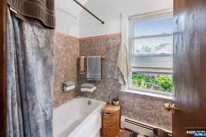 520 26th Street, Union City, NJ 07087 - Photo 9