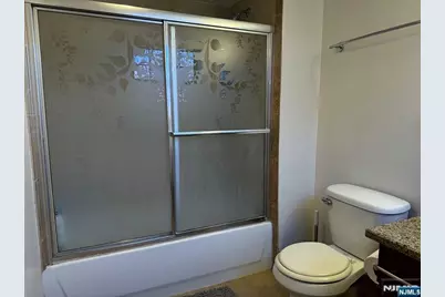 125 70th Street 4D #4D, Guttenberg, NJ 07093 - Photo 9