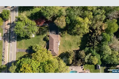 1027 Westwood Avenue, Old Tappan, NJ 07675 - Photo 13