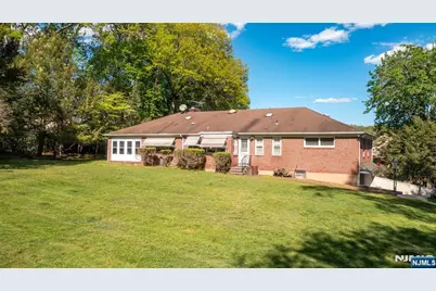 1027 Westwood Avenue, Old Tappan, NJ 07675 - Photo 5