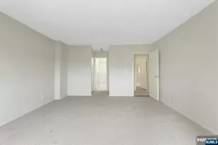 2000 Linwood 14 0, Fort Lee, NJ 07024 - Photo 31