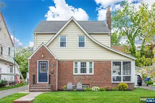 384 Essex Ave, Bloomfield, NJ 07003 - Photo 1