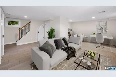 456 Collins Avenue, Hasbrouck Heights, NJ 07604 - Photo 29