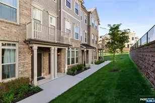 9 Arnold Dr, Wood Ridge, NJ 07075 - Photo 25