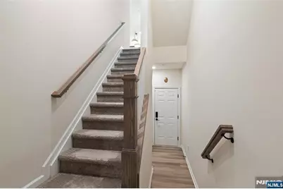 9 Arnold Drive, Wood Ridge, NJ 07075 - Photo 21