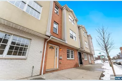 18 Kinney Street, Newark, NJ 07102 - Photo 1