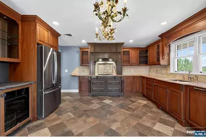 48 Burns Avenue 2 #2, Lodi, NJ 07644 - Photo 9