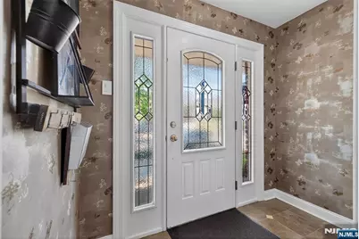 48 Burns Avenue 2 #2, Lodi, NJ 07644 - Photo 5