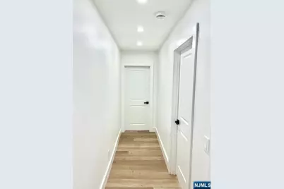 181 Washington Street, Trenton, NJ 08611 - Photo 13