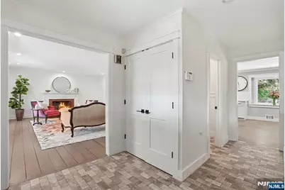 219 W Saddle River Road, Saddle River, NJ 07458 - Photo 5