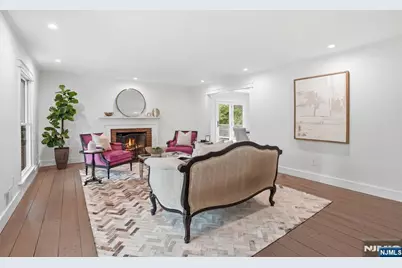 219 W Saddle River Road, Saddle River, NJ 07458 - Photo 7
