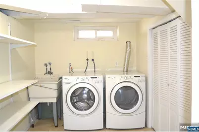 495 Mount Prospect Avenue, Clifton, NJ 07012 - Photo 17