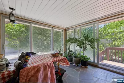 12 Beverly Road, Englewood Cliffs, NJ 07632 - Photo 11