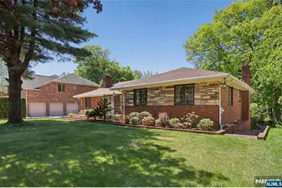 12 Beverly Road, Englewood Cliffs, NJ 07632 - Photo 31
